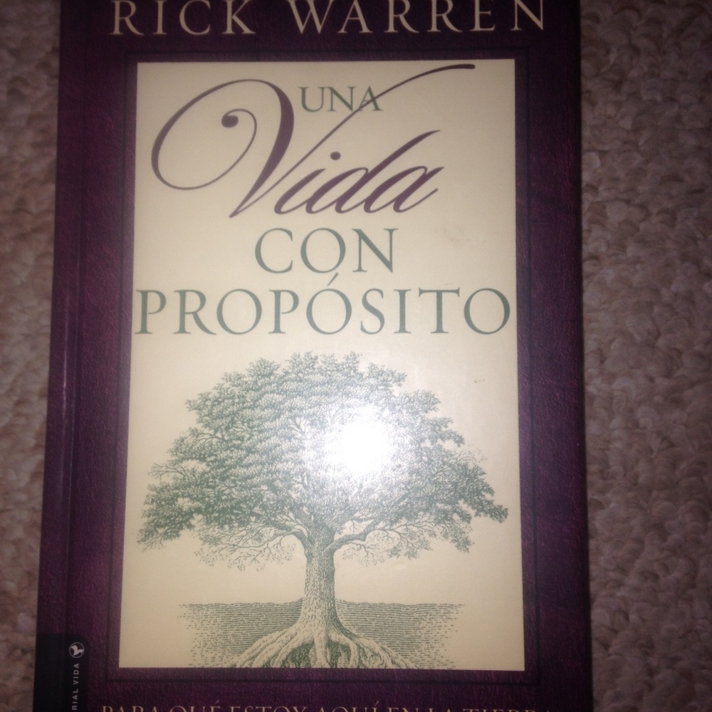 Books - Picture 3 of 7